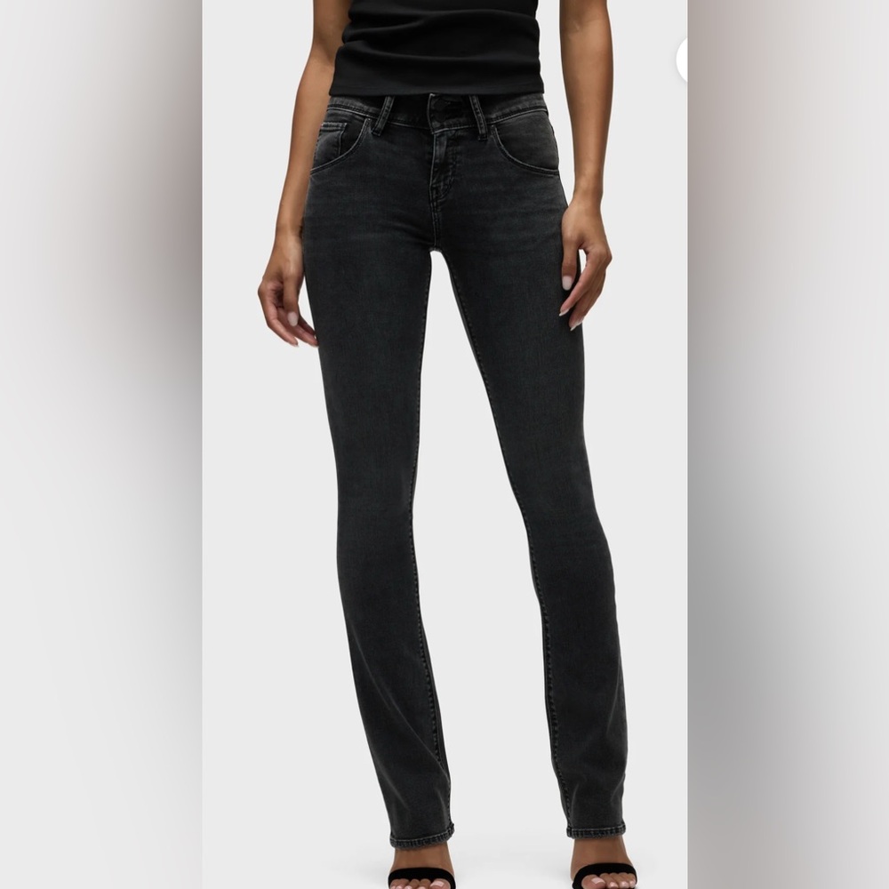 Hudson Women’s Beth Mid-Rise Baby Bootcut Jeans – Size 27 – Granite
